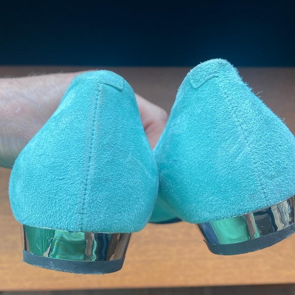 Roger Vivier suede flats with silver heel - Picture 9 of 11